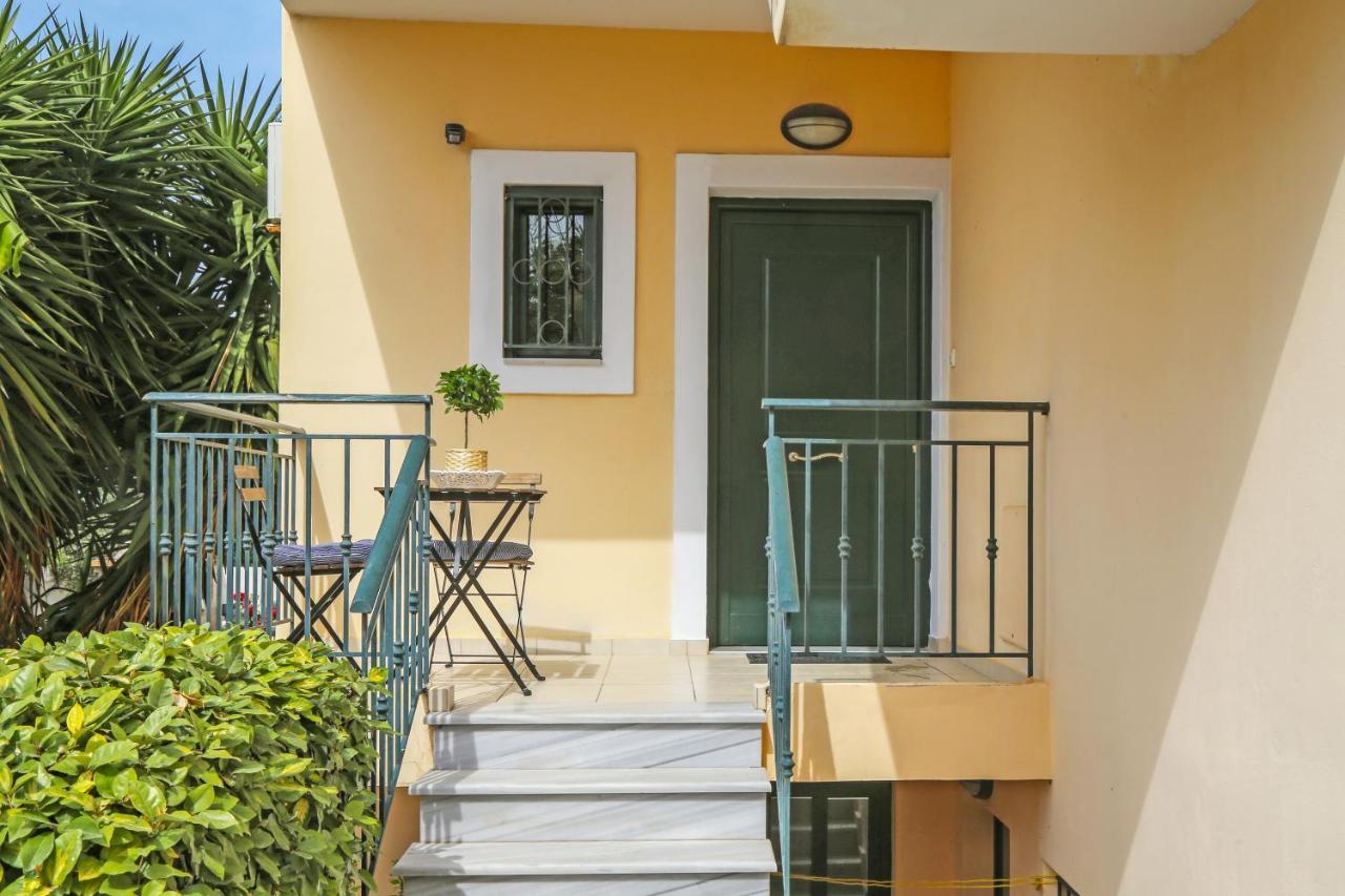 Oliva Holiday Homes Dhiyeliotika ภายนอก รูปภาพ