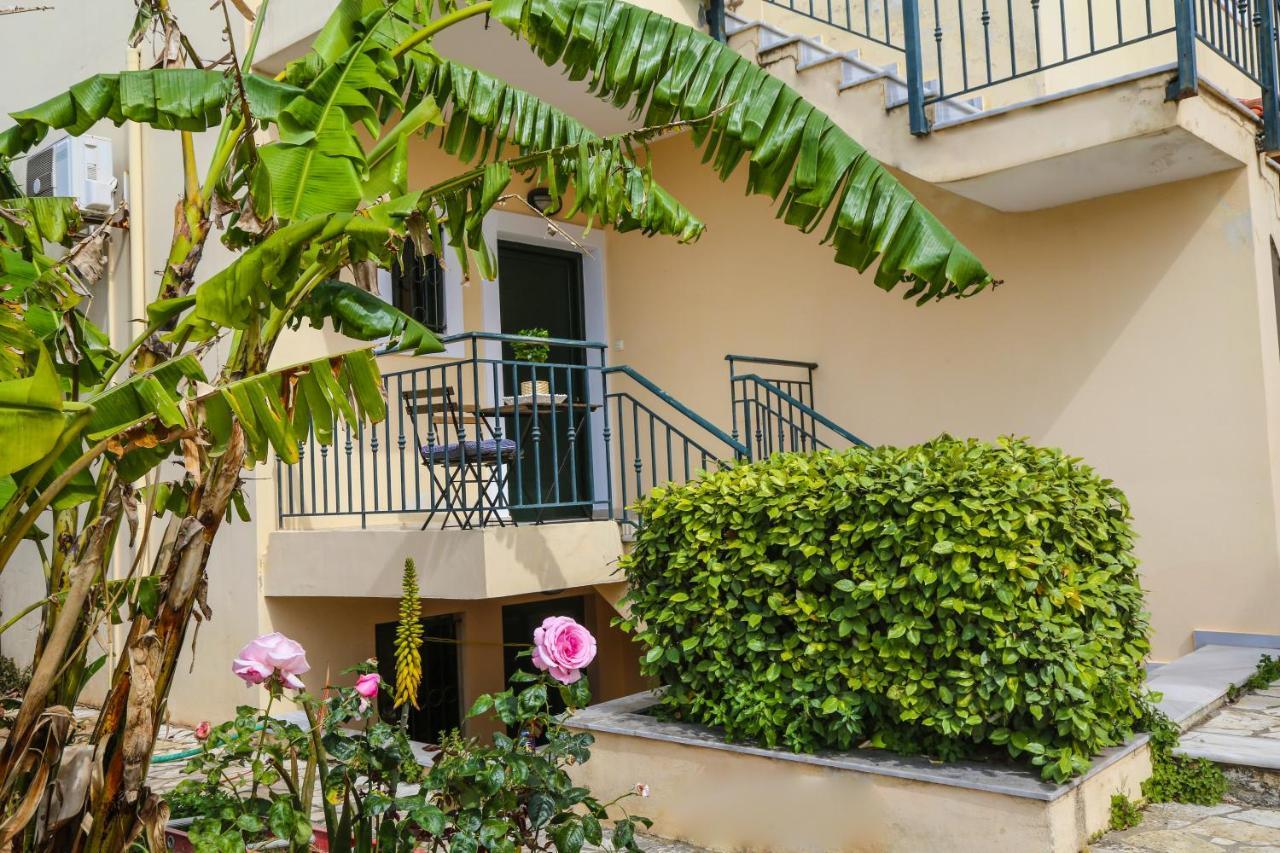 Oliva Holiday Homes Dhiyeliotika ภายนอก รูปภาพ