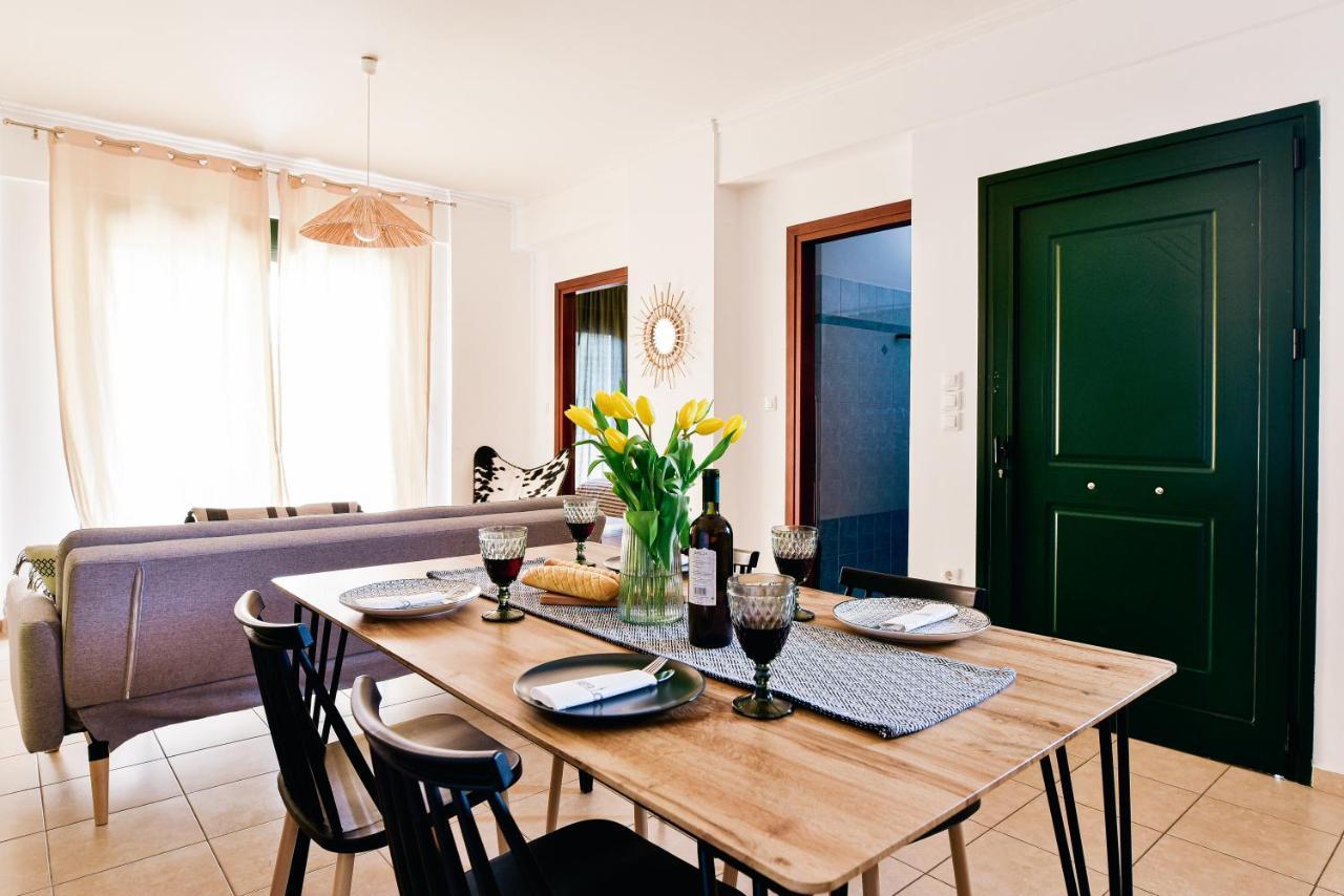 Oliva Holiday Homes Dhiyeliotika ภายนอก รูปภาพ