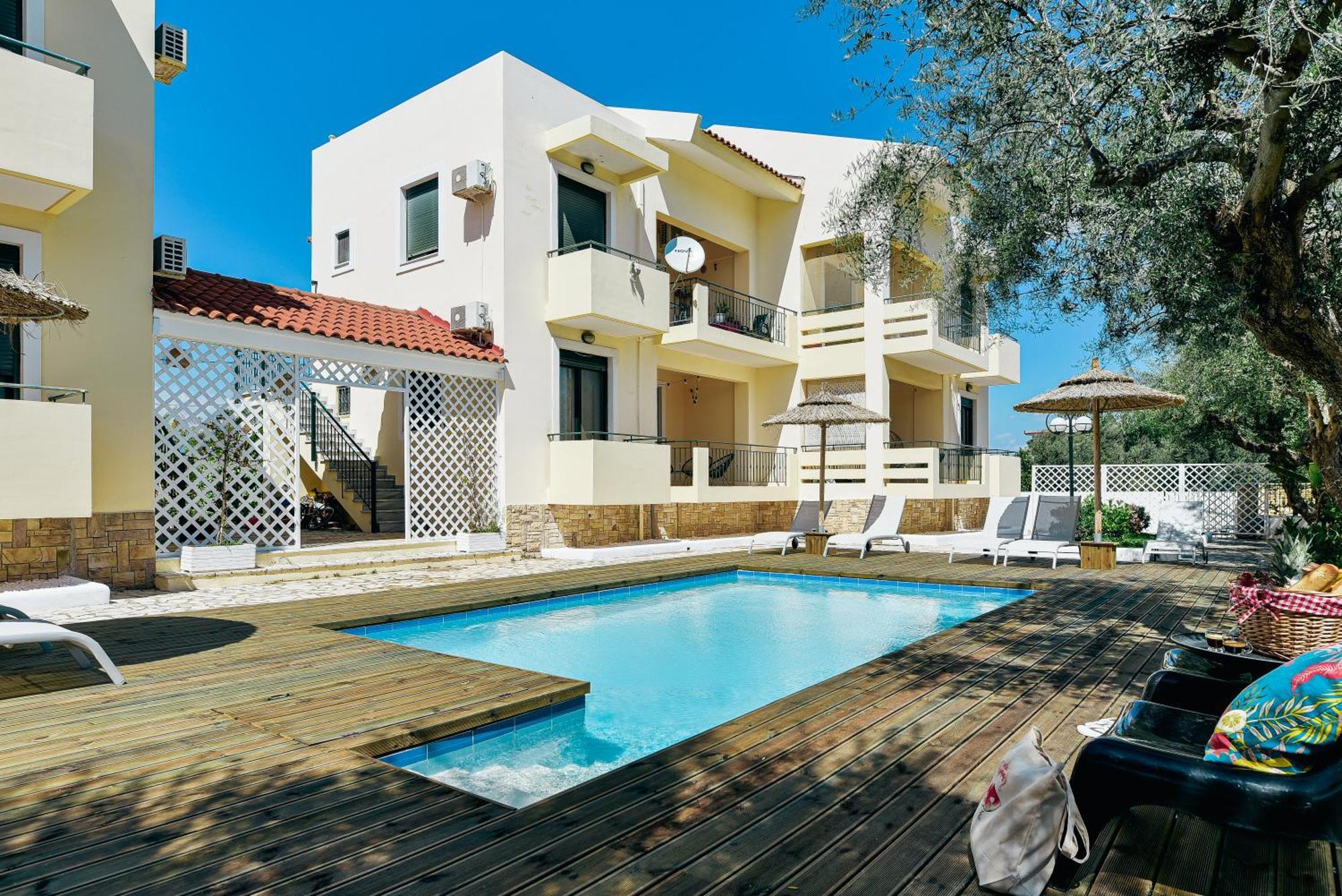 Oliva Holiday Homes Dhiyeliotika ภายนอก รูปภาพ