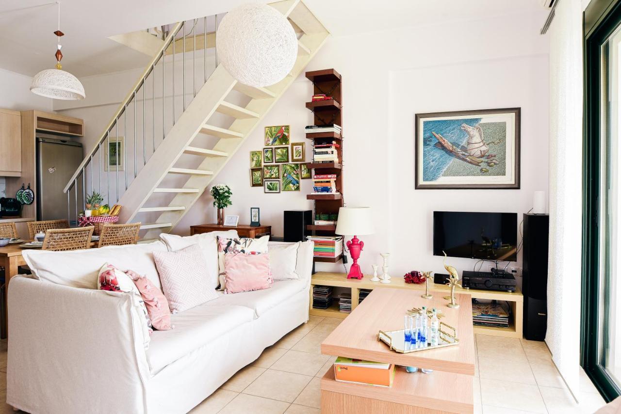 Oliva Holiday Homes Dhiyeliotika ภายนอก รูปภาพ